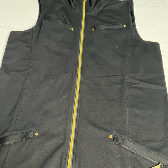 Quacker Factory Charcoal vest top - Picture 7 of 7